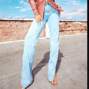 PLT light wash split hem jeans